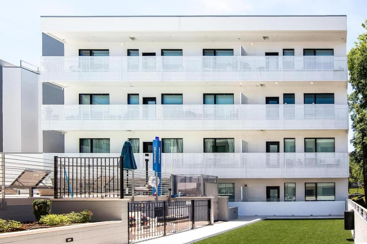 Gulch Located With 4 Beds, Pool, Private Patio And Secure Parking Villa Нашвил Екстериор снимка